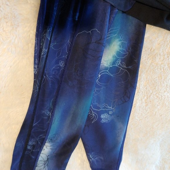 Calia Black with blue mesh cutouts leggings size medium - Picture 3 of 9
